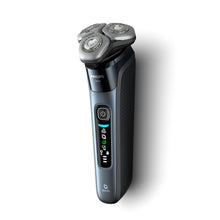 Load image into Gallery viewer, Philips Shaver Series i9000 Wet & Dry with SkinIQ X9001/10 - alternative view