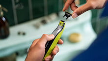 Load image into Gallery viewer, Philips OneBlade 360 Replacement Blade, 2 Pack QP420/50 - Get a Cut NZ