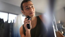 Load image into Gallery viewer, Philips Shaver 3000X Series X3021/00 - shaving in use