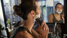 Load image into Gallery viewer, Philips Shaver 3000X Series X3021/00 - wet shave in mirror