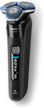 Load image into Gallery viewer, Philips 7000 series Wet & Dry electric shaver with SkinIQ S7886/50 - Get a Cut NZ