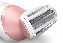 Load image into Gallery viewer, Philips Cordless shaver with Wet and Dry use BRL146/00 - Get a Cut NZ