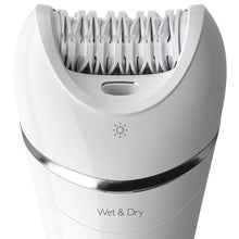 Load image into Gallery viewer, Philips Epilator Series 8000 Wet & Dry 4 BRE710/00 - Get a Cut NZ