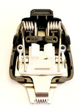 Load image into Gallery viewer, Philips Precision Trimmer Replacement - precision trimmer angle