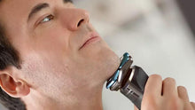 Load image into Gallery viewer, Philips SH71/51 Replacement Shaving Heads - man shaving