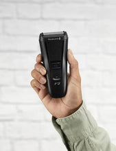 Load image into Gallery viewer, Remington F2 Foil Style Shaver F2002AU - Get a Cut NZ