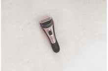 Load image into Gallery viewer, Remington Ultra S3 Lady Shaver WF3000AU - Get a Cut NZ