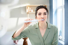 Load image into Gallery viewer, Philips Sonicare ExpertClean Electric Toothbrush with App, Silver HX9618/03 - Get a Cut NZ
