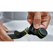 Load image into Gallery viewer, Philips OneBlade Pro 360 Face + Body QP6552/15 - in use
