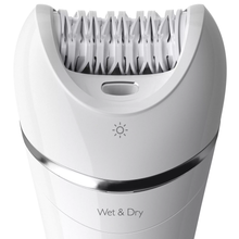 Load image into Gallery viewer, Philips Epilator Series 8000 Wet &amp; Dry 2 BRE700/00 - Get a Cut NZ
