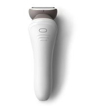 Load image into Gallery viewer, Philips Cordless shaver with Wet and Dry use BRL126/00 - Get a Cut NZ
