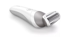 Load image into Gallery viewer, Philips Cordless shaver with Wet and Dry use BRL126/00 - Get a Cut NZ

