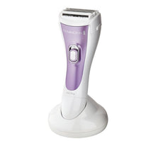 Load image into Gallery viewer, Remington Cordless Wet/Dry Shaver WDF4829AU - Get a Cut NZ
